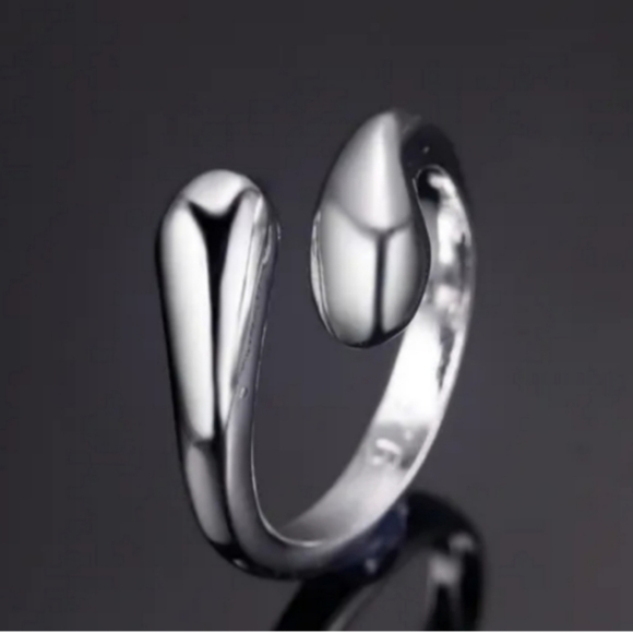 925 Sterling Silver Waterdrop Jewelry Set Bracelet Necklace Earrings and Ring - Picture 5 of 16